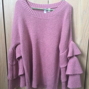 Dusty pink bell-sleeved sweater